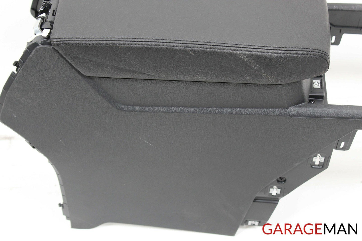 18-19 Volkswagen Atlas Center Console Armrest Arm Rest Storage Tray Compartment