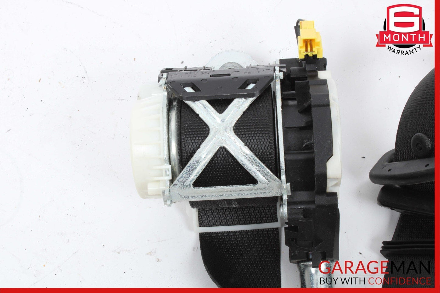 06-13 Mercedes W251 R350 Rear Right Side 3rd Row Seat Belt Seatbelt Retractor