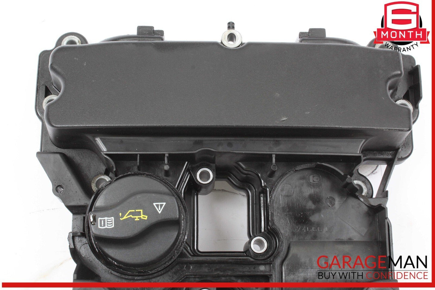 12-14 Mercedes W204 C250 SLK250 Engine Valve Cover 2710101730 OEM