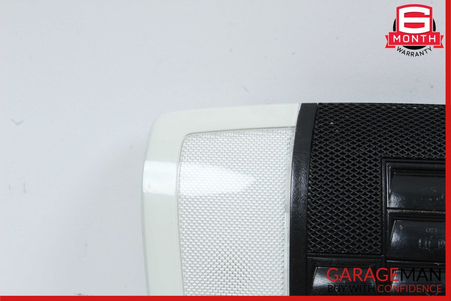 08-14 Mercedes W204 C300 C250 C63 AMG  Overhead Dome Light Lamp 2049004701 OEM