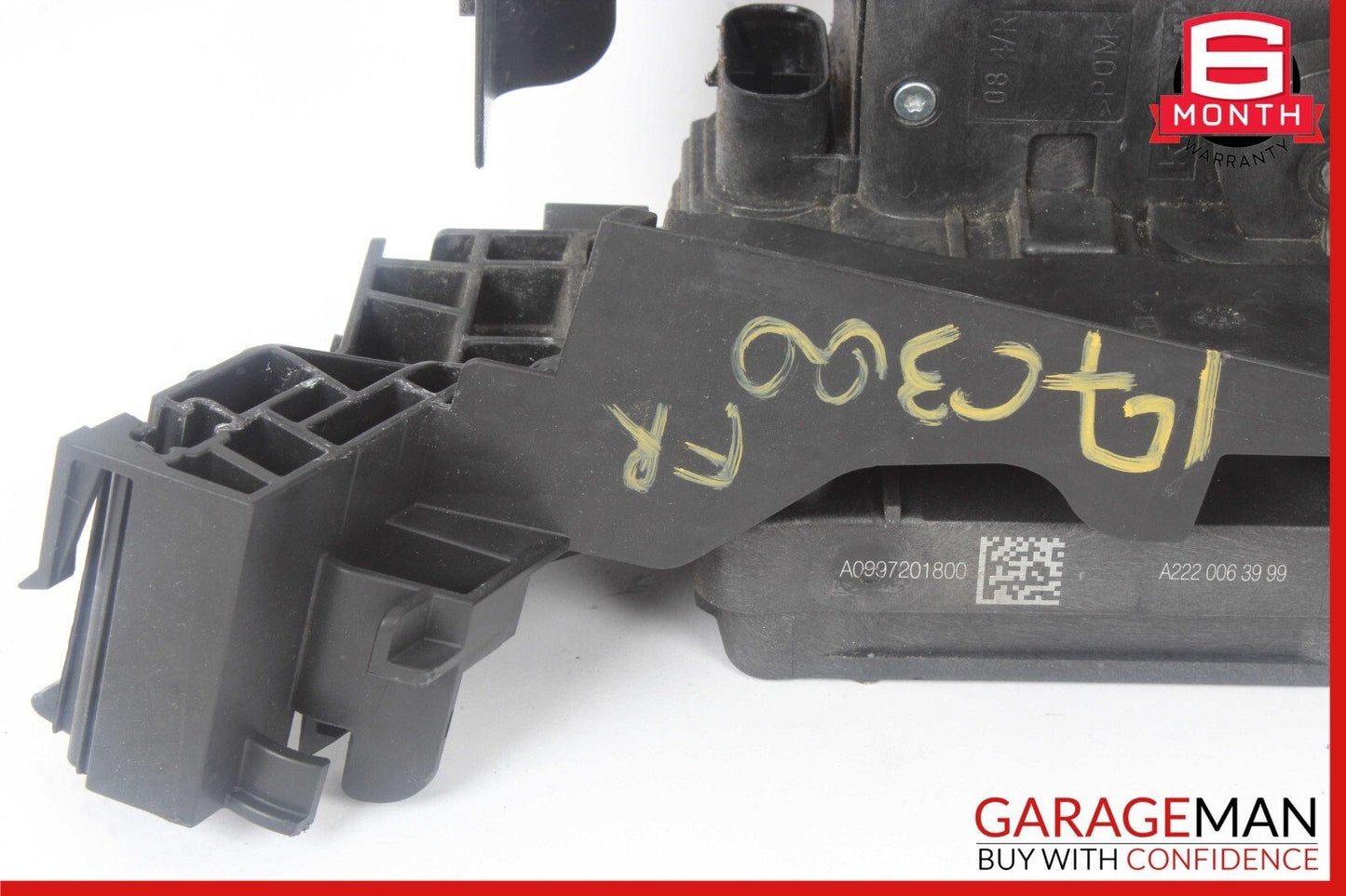 15-20 Mercedes W205 C300 C350e Front Right Side Door Lock Latch Actuator OEM