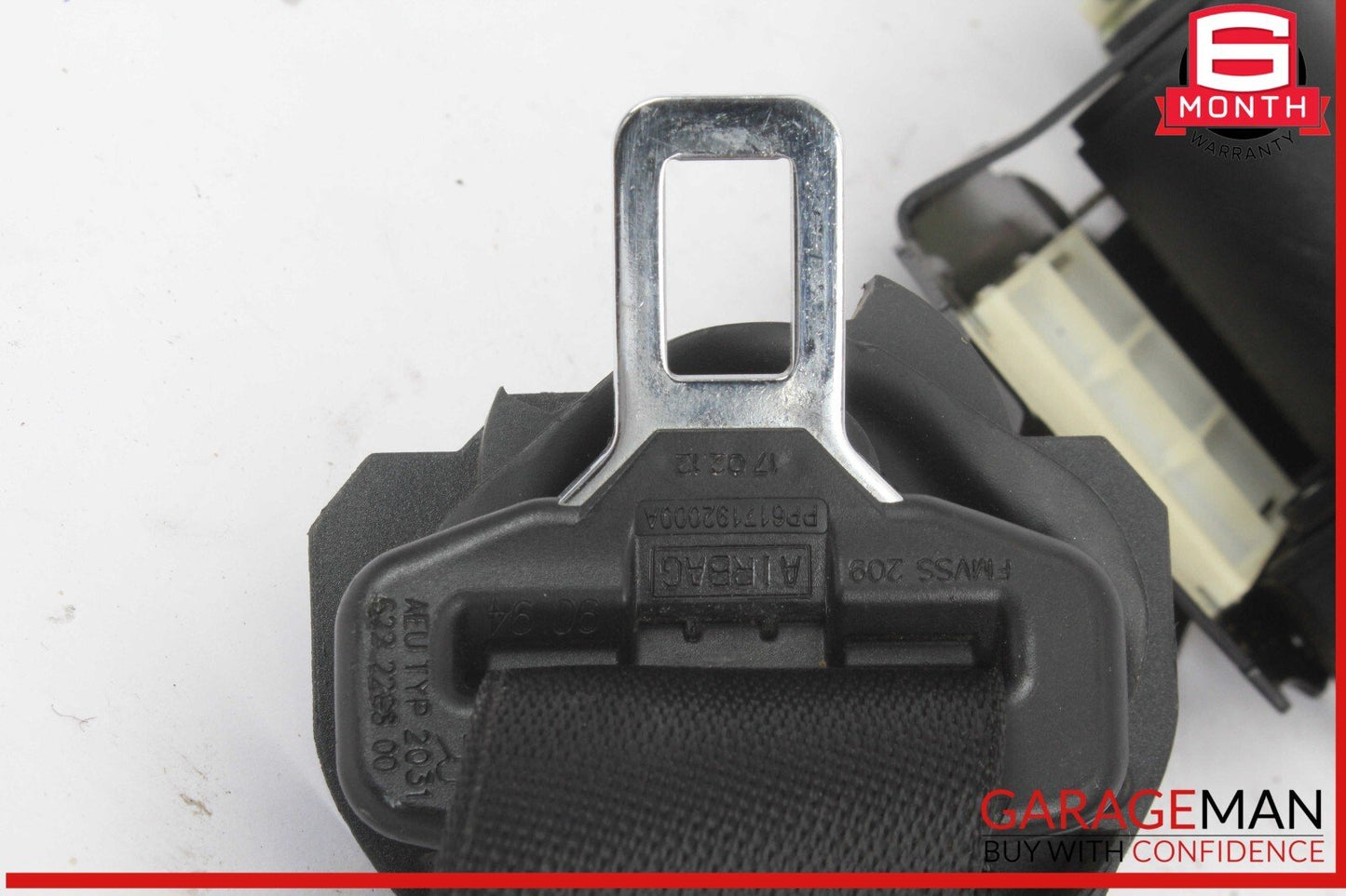 12-18 Mercedes W218 CLS500 Front Right Side Seat Belt Seatbelt Retractor OEM