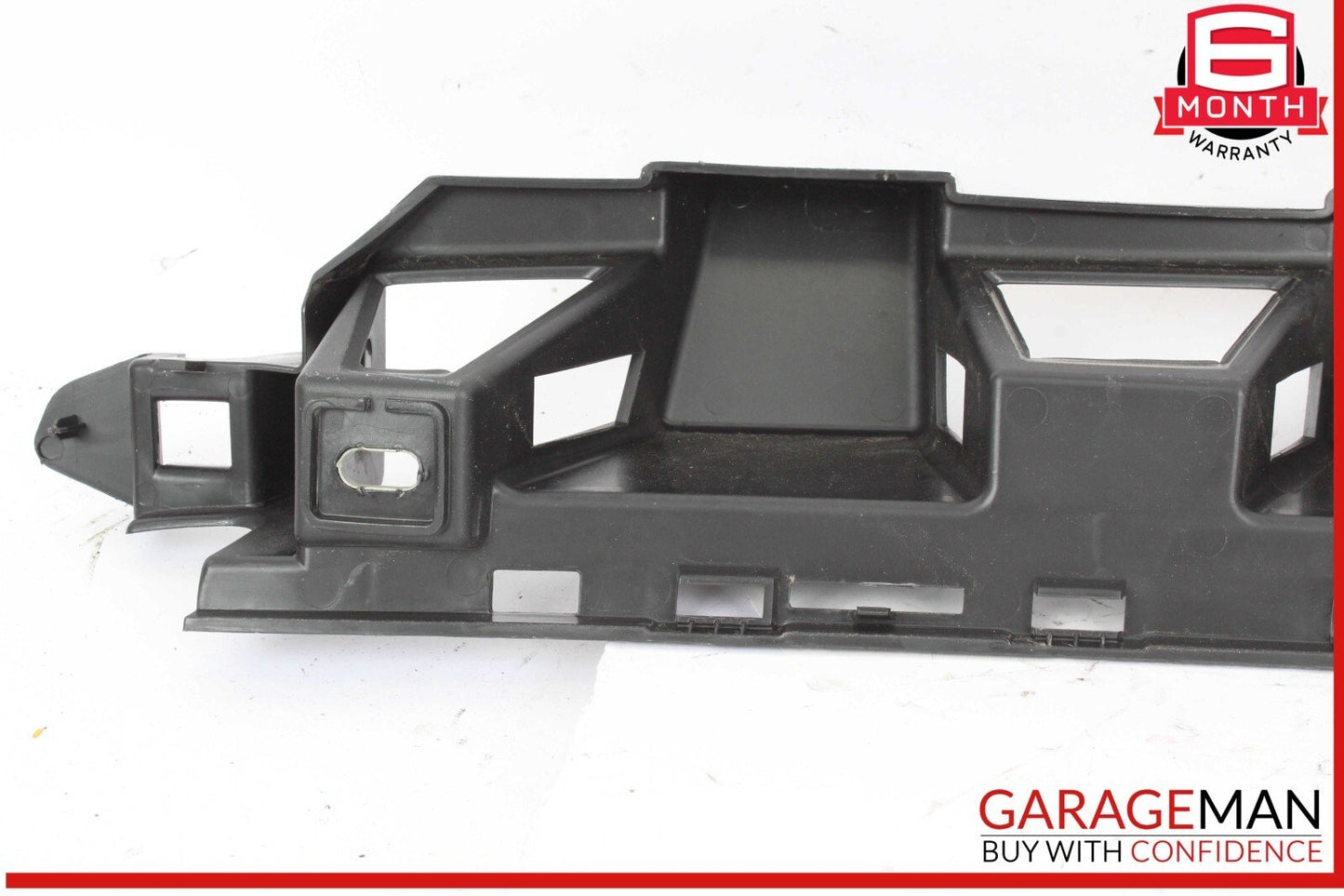 16-19 Mercedes W166 GLE400 Rear Bumper Center Mount Bracket Support 1668854165