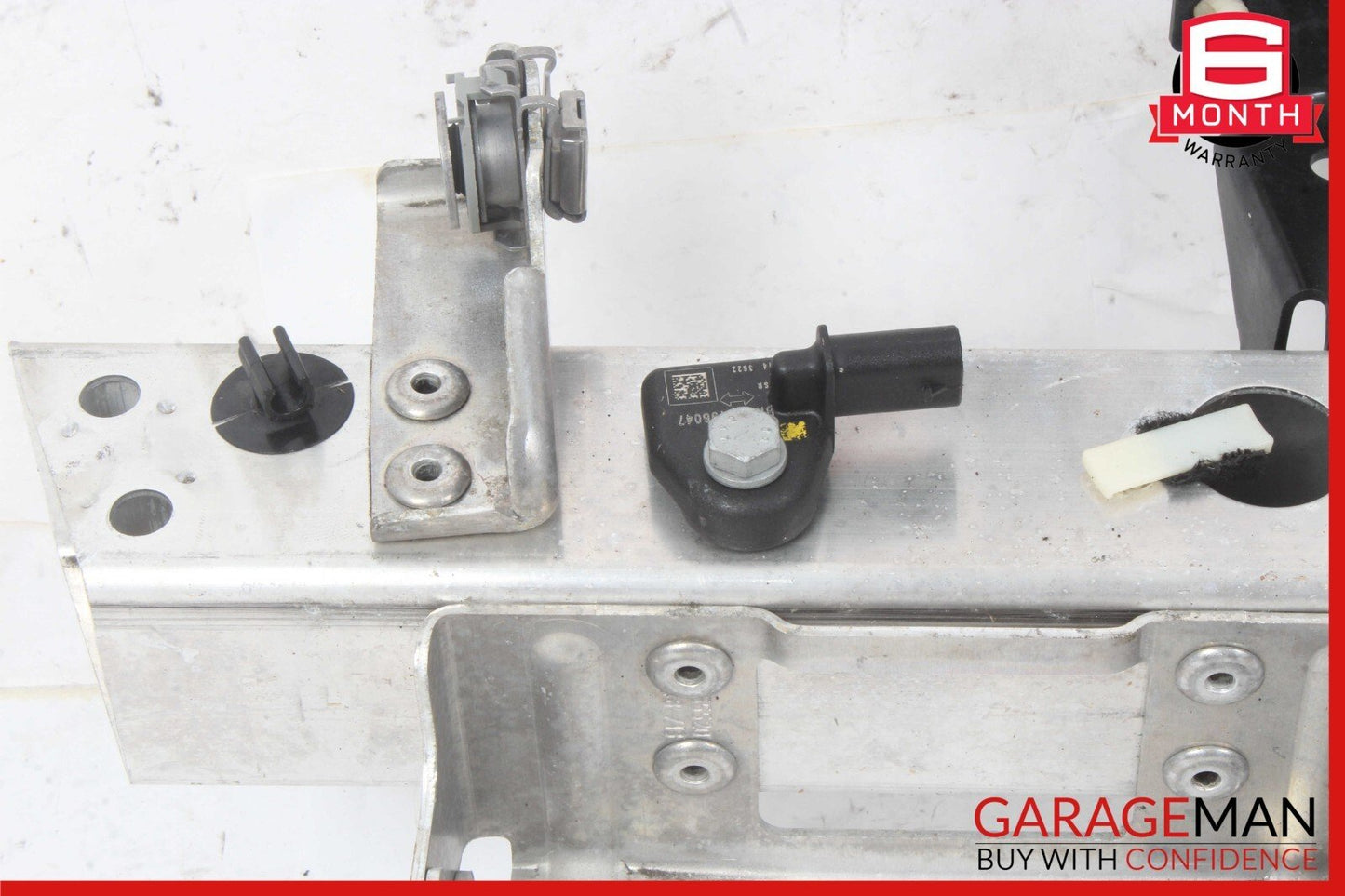14-21 BMW i3 I01 Hybrid Front Bumper Left Impact Bracket D5222076000 OEM