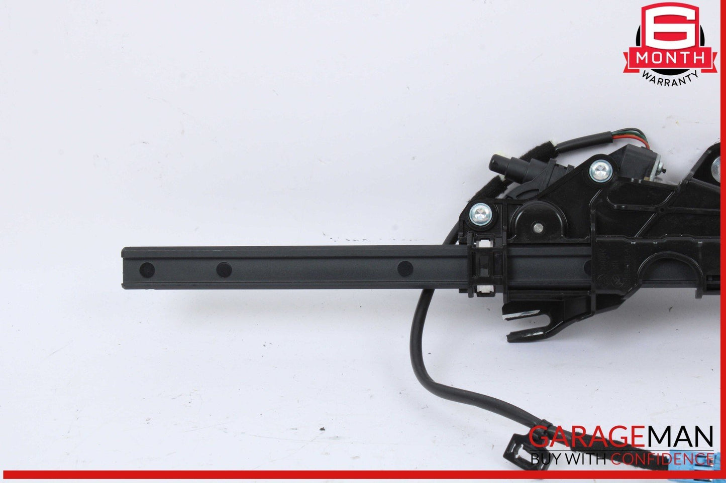 17-20 Mercedes W205 C300 Front Right Passenger Side Seat Belt Feeder Motor OEM