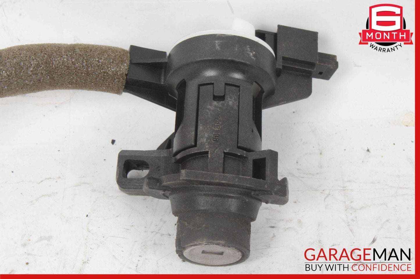 08-17 Mercedes W218 CLS500 E350 E550 Rear Trunk Lid Latch Lock Actuator OEM