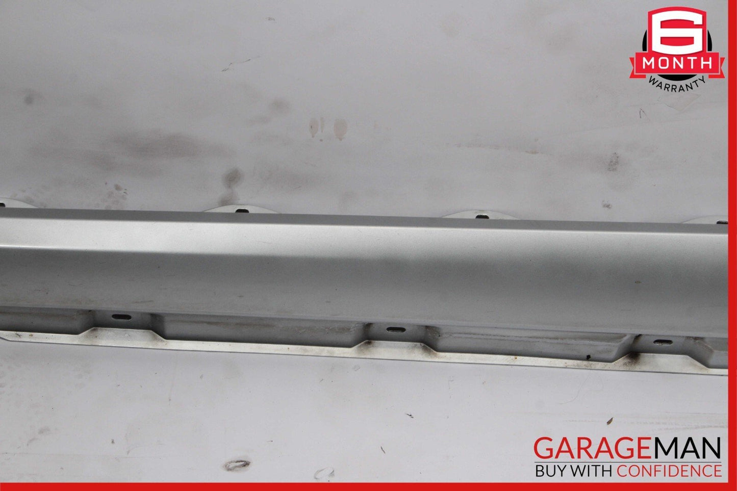 06-13 Mercedes W251 R350 Left Side Rocker Skirt Molding Panel Iridium Silver