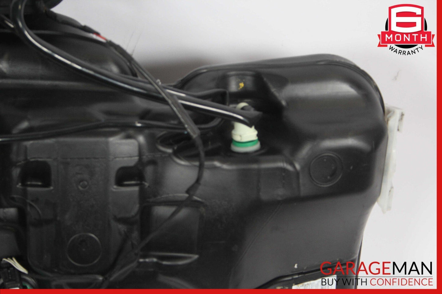 14-18 Mercedes W117 CLA250 Fuel Gas Tank Reservoir Assembly 2464703001 OEM