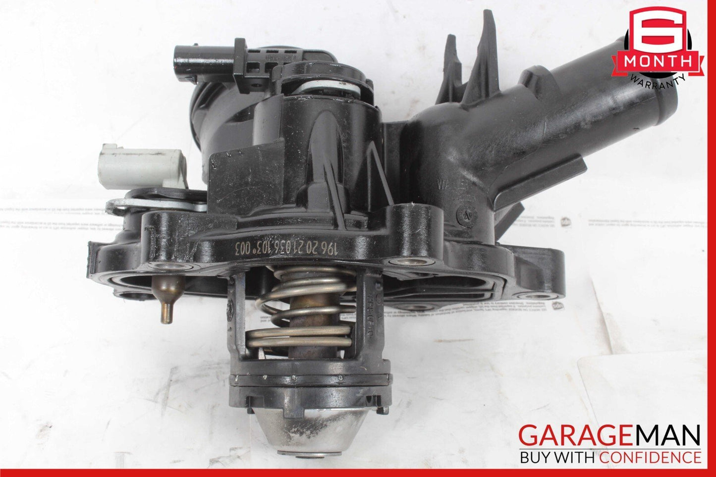 12-15 Mercedes W204 C250 SLK250 1.8L Engine Coolant Thermostat Housing Assembly