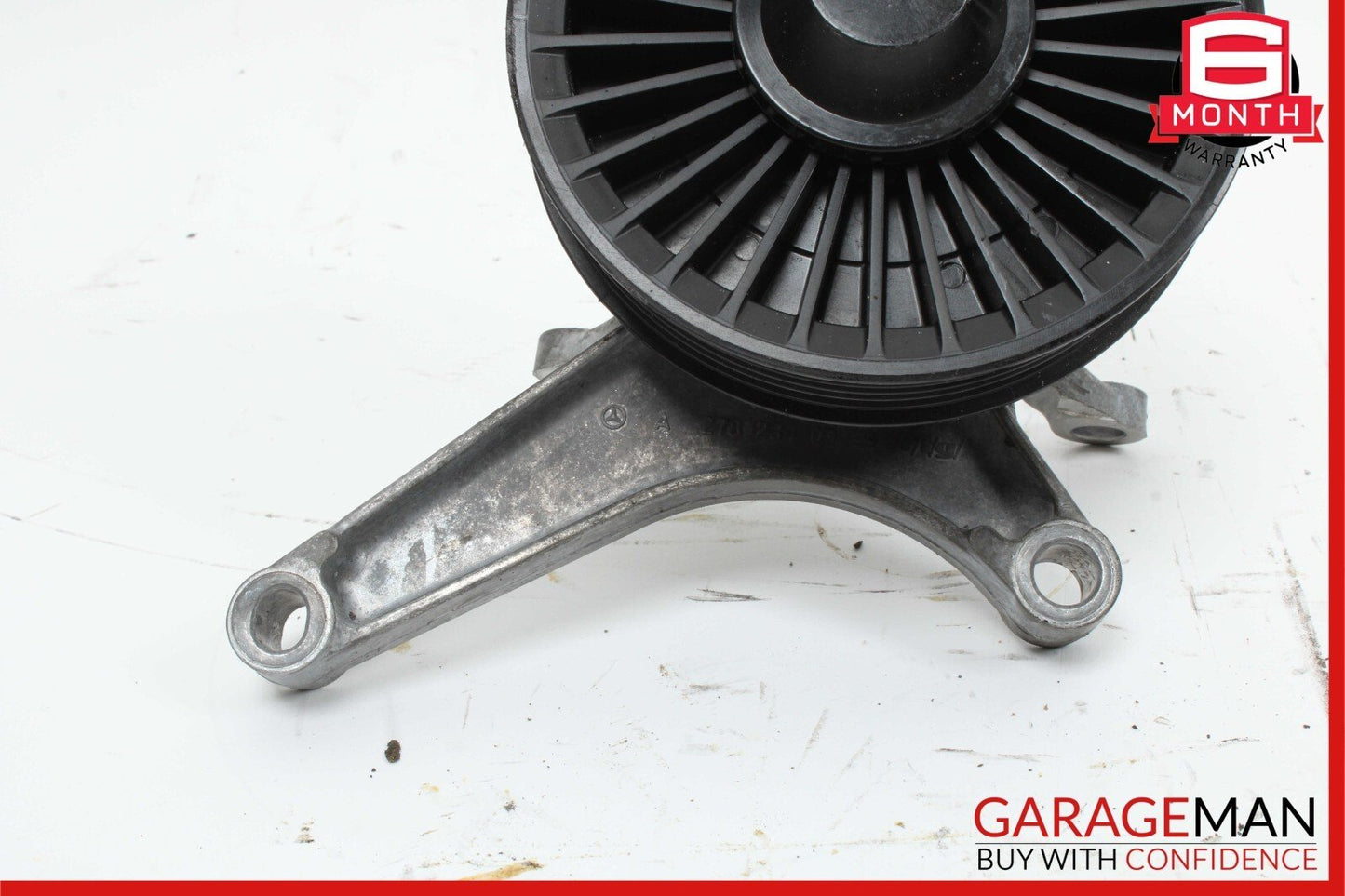 11-20 Mercedes W216 CL550 CLS550 V-Belt Tensioner Pulley Mount 2782340039 OEM