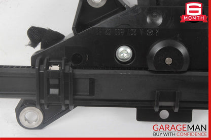 10-17 Mercedes W207 E350 E550 Front Right Side Seat Belt Feeder Retractor OEM