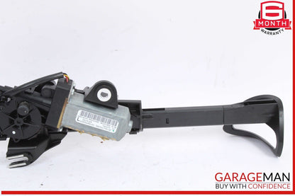 17-20 Mercedes W205 C300 4MATIC Front Left Side Seat Belt Feeder Motor OEM
