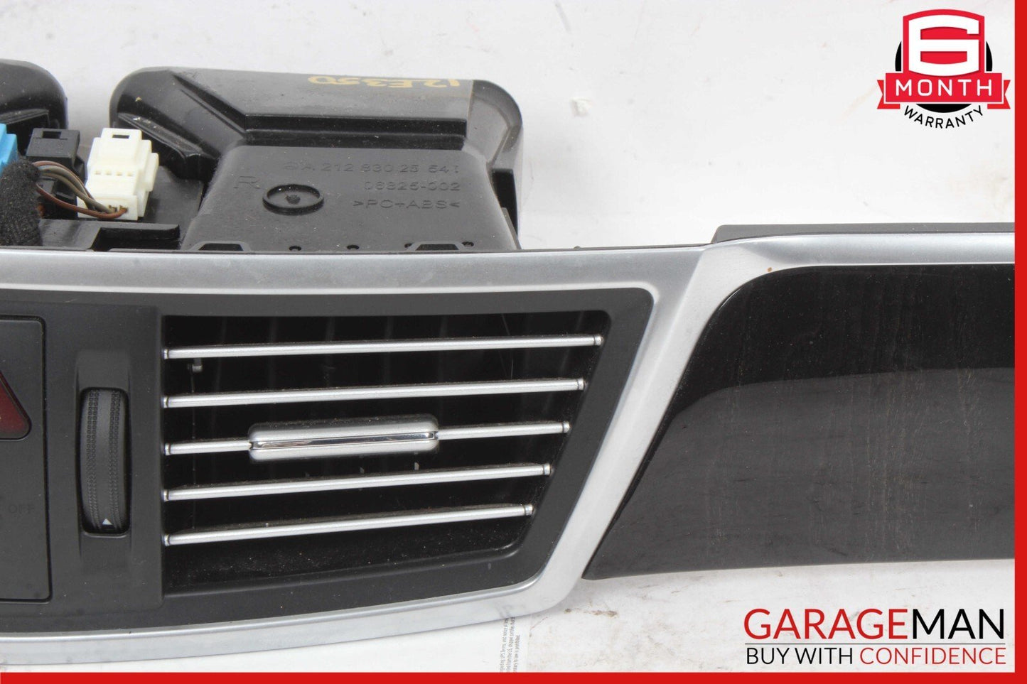 10-13 Mercedes W212 E350 Front Center Dash AC A/C Air Vent Grille Trim Assembly