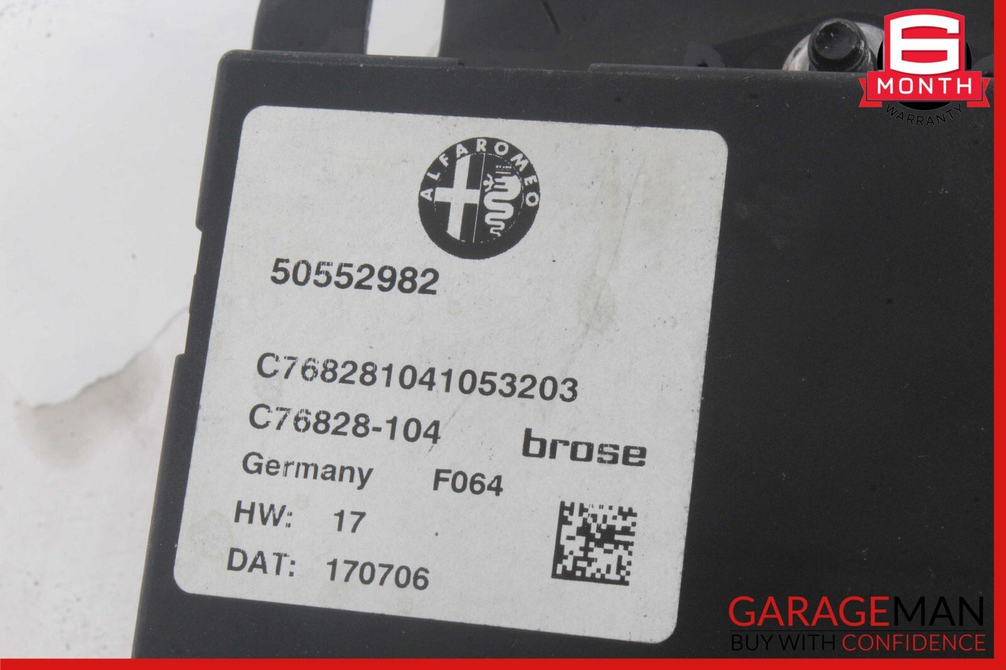 18-24 Alfa Romeo Stelvio Body Control Module Unit w/ Bracket 50552982 OEM