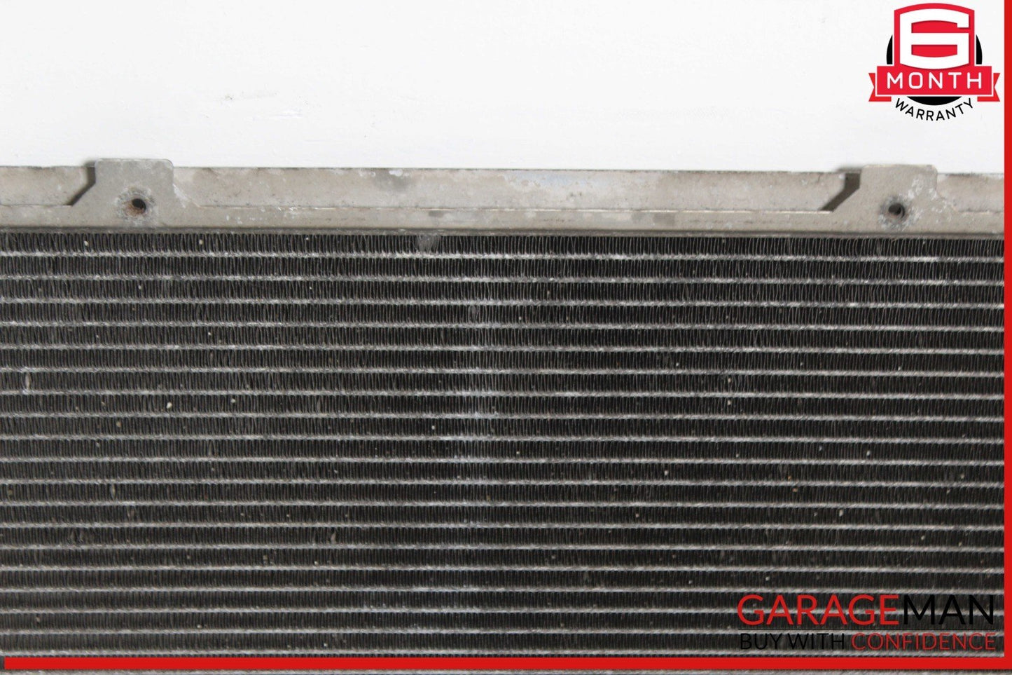 98-02 Mercedes W210 E320 Engine Cooling Radiator Assembly 2105001203 OEM