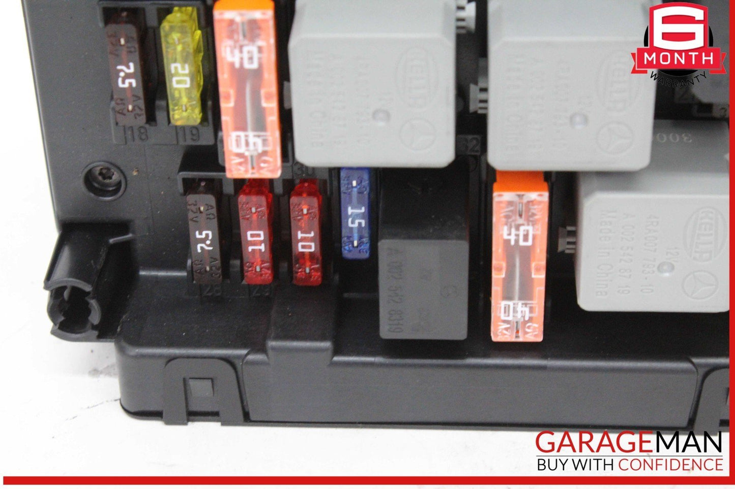 10-20 Mercedes W212 E350 GLK350 CLS550 Front SAM Module Relay Fuse Box OEM