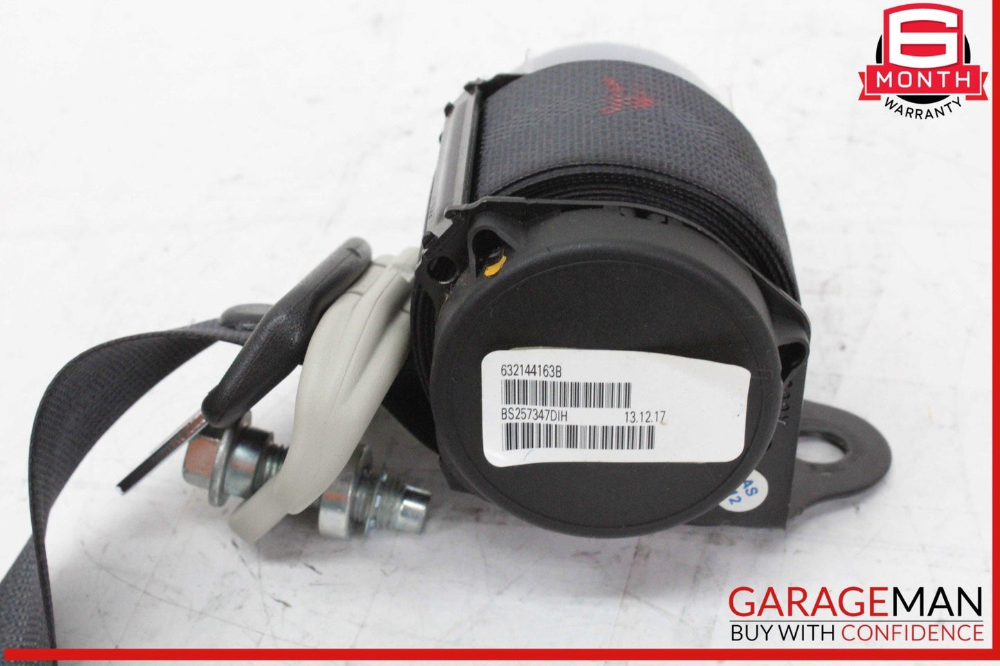 13-20 Nissan Leaf Rear Left Driver Side Seat Belt Seatbelt Retractor OEM