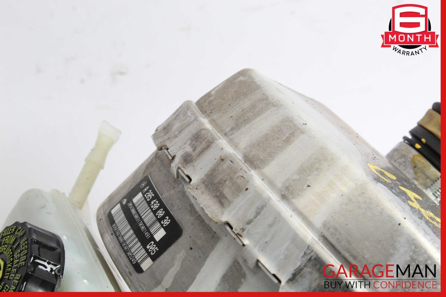 15-18 Mercedes W205 C300 C400 Power Brake Booster Master Cylinder Reservoir OEM