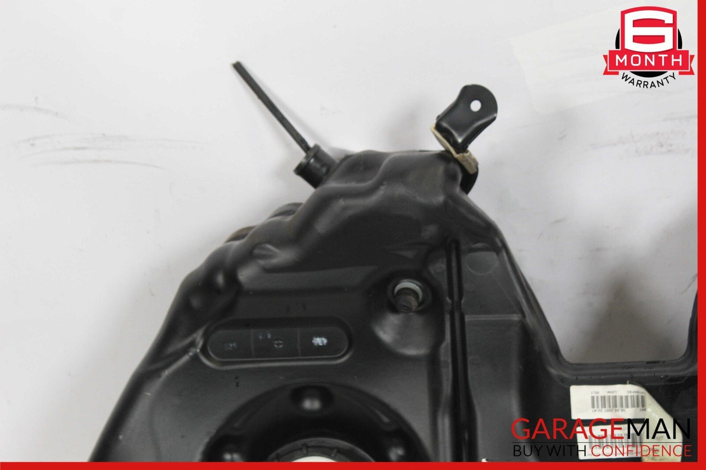 05-09 Mercedes W211 E320 Bluetec Diesel CDI Fuel Tank Reservoir Assembly