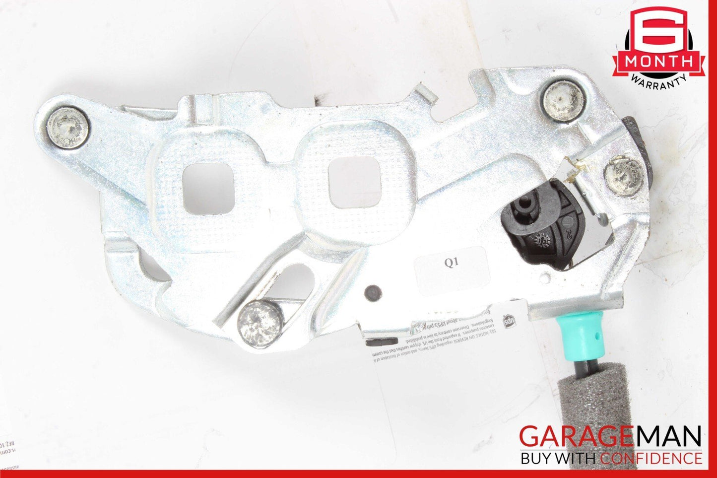 10-18 Mercedes W218 CLS550 Trunk Lid Power Closing Motor 2047500060 OEM