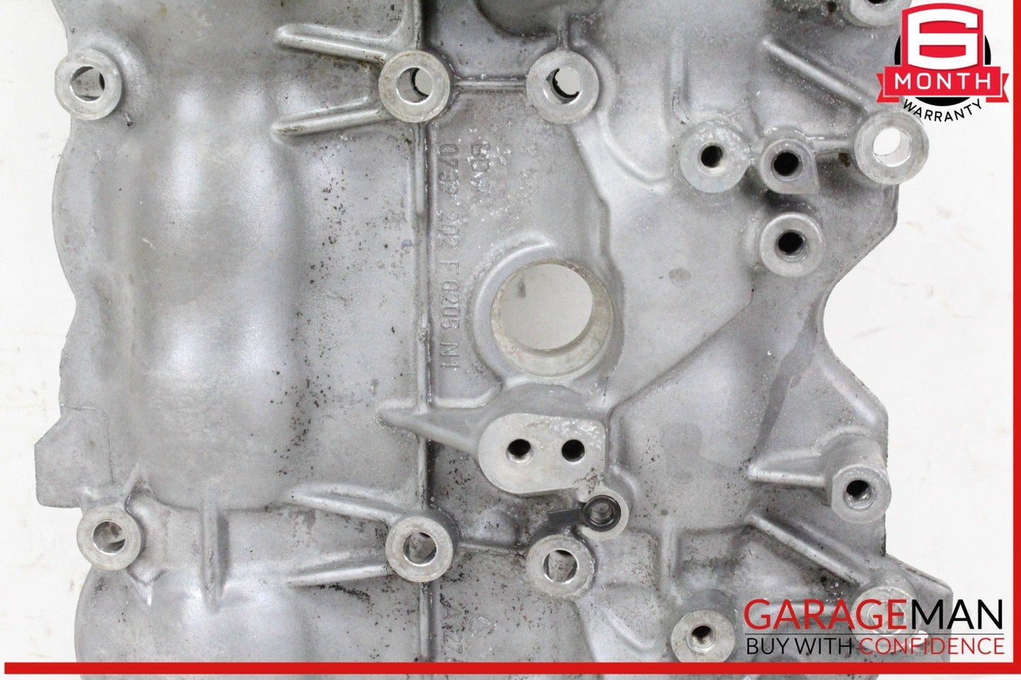 12-18 Mercedes W212 E350 Left Side Engine Motor Valve Cover 2760161305 OEM