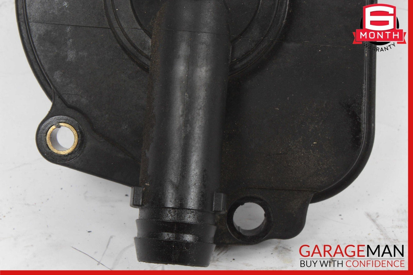 05-12 Mercedes W212 E350 R350 C300 Engine PCV Crankcase Vent Valve Oil Separator
