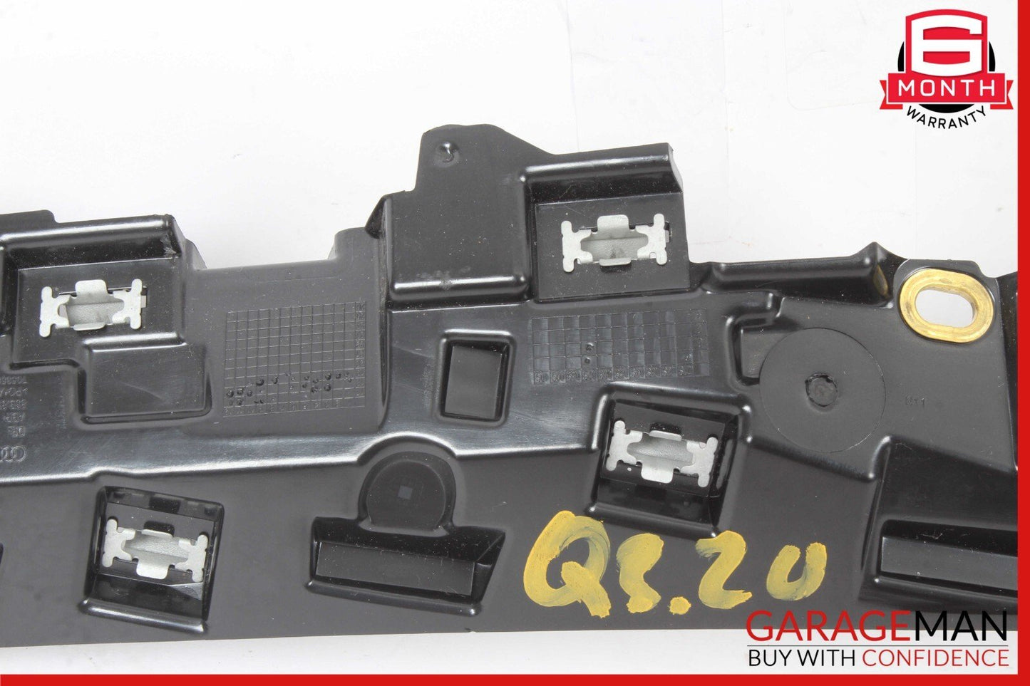 19-24 Audi Q3 Center Dash Trim / LCD Screen Bezel 83B853190A