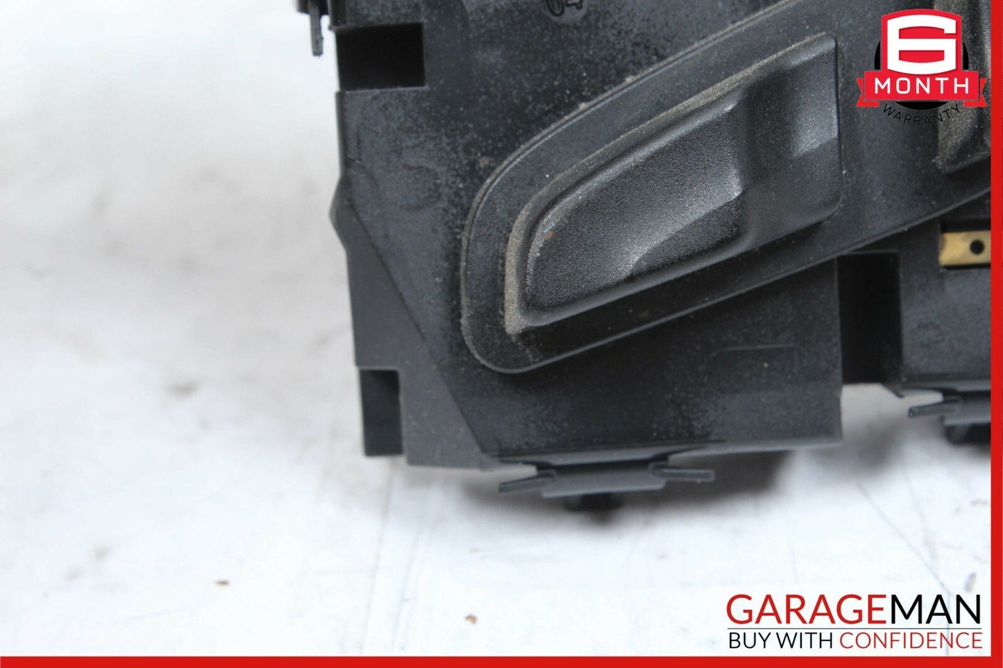 08-14 Mercedes W204 C250 C300 Front Right Side Seat Adjust Control Switch Module