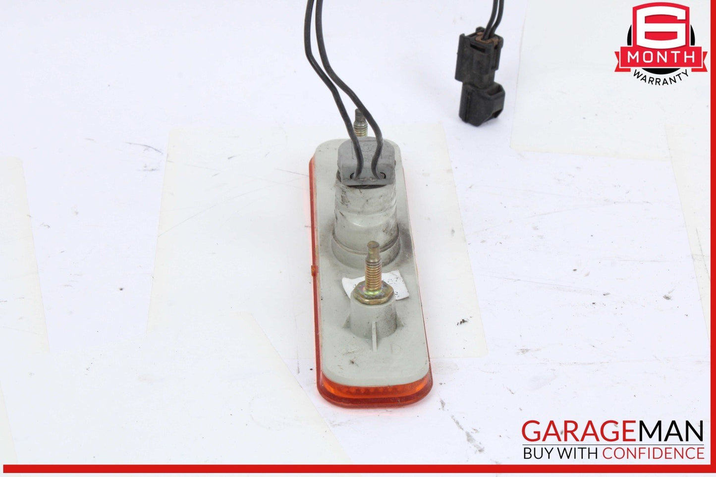 04-08 Maserati Quattroporte M139 Front Bumper Turn Signal Light Right Side OEM