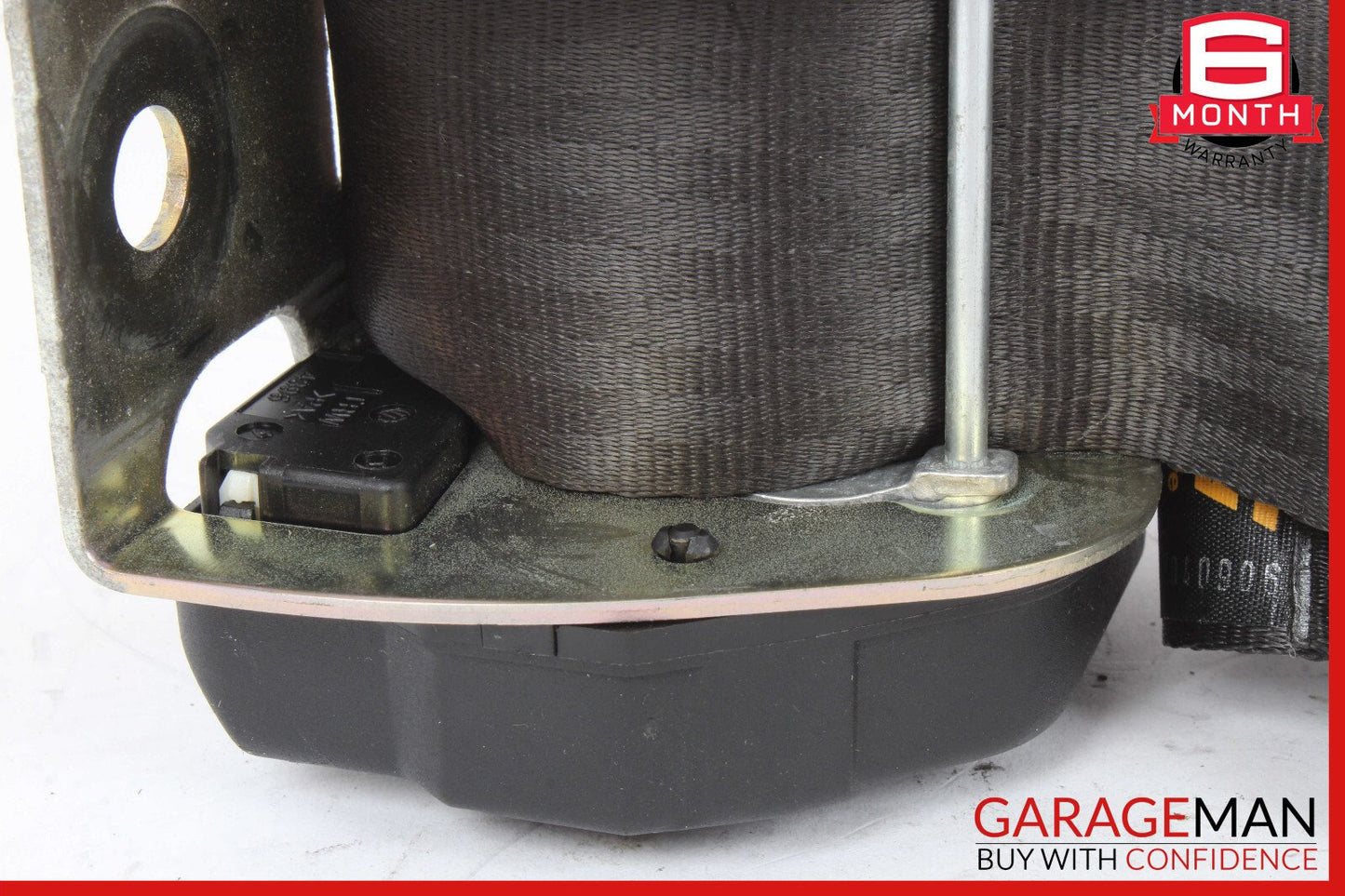03-08 Maserati Quattroporte M139 Rear Center Seatbelt Seat Belt Retractor OEM