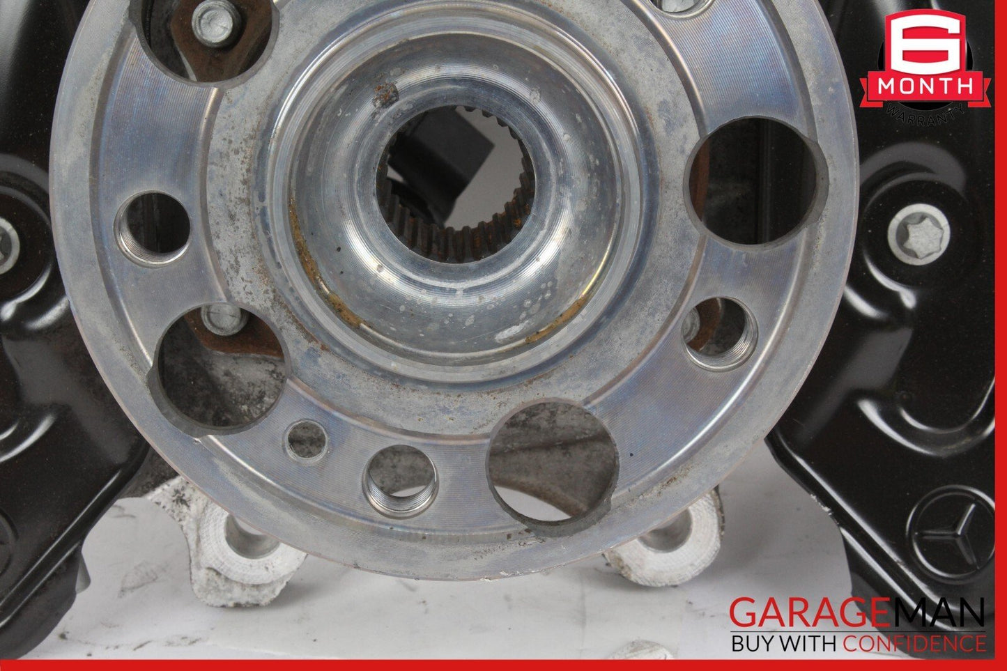 15-20 Mercedes W205 C300 C400 C350e Rear Right Side Spindle Knuckle Hub OEM