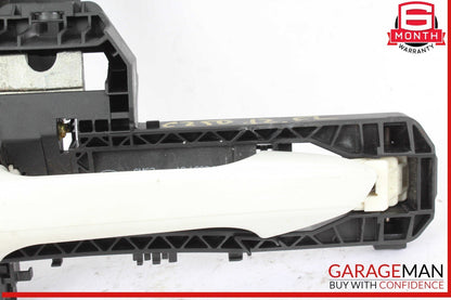 12-14 Mercedes W204 C250 Front Left Side Exterior Door Handle Keyless Go OEM