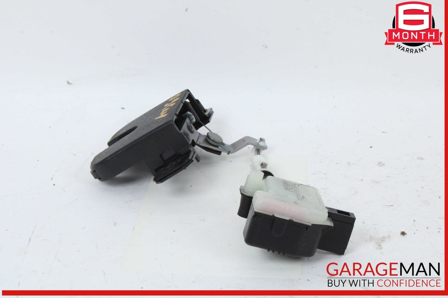 03-10 Porsche Cayenne 955 957 Rear Trunk Hatch Taligate Lock Latch Actuator OEM