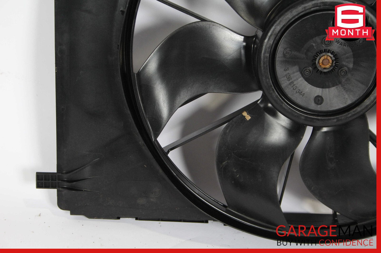 08-18 Mercedes W204 C250 E350 Engine Radiator Cooling Fan Motor Assembly OEM