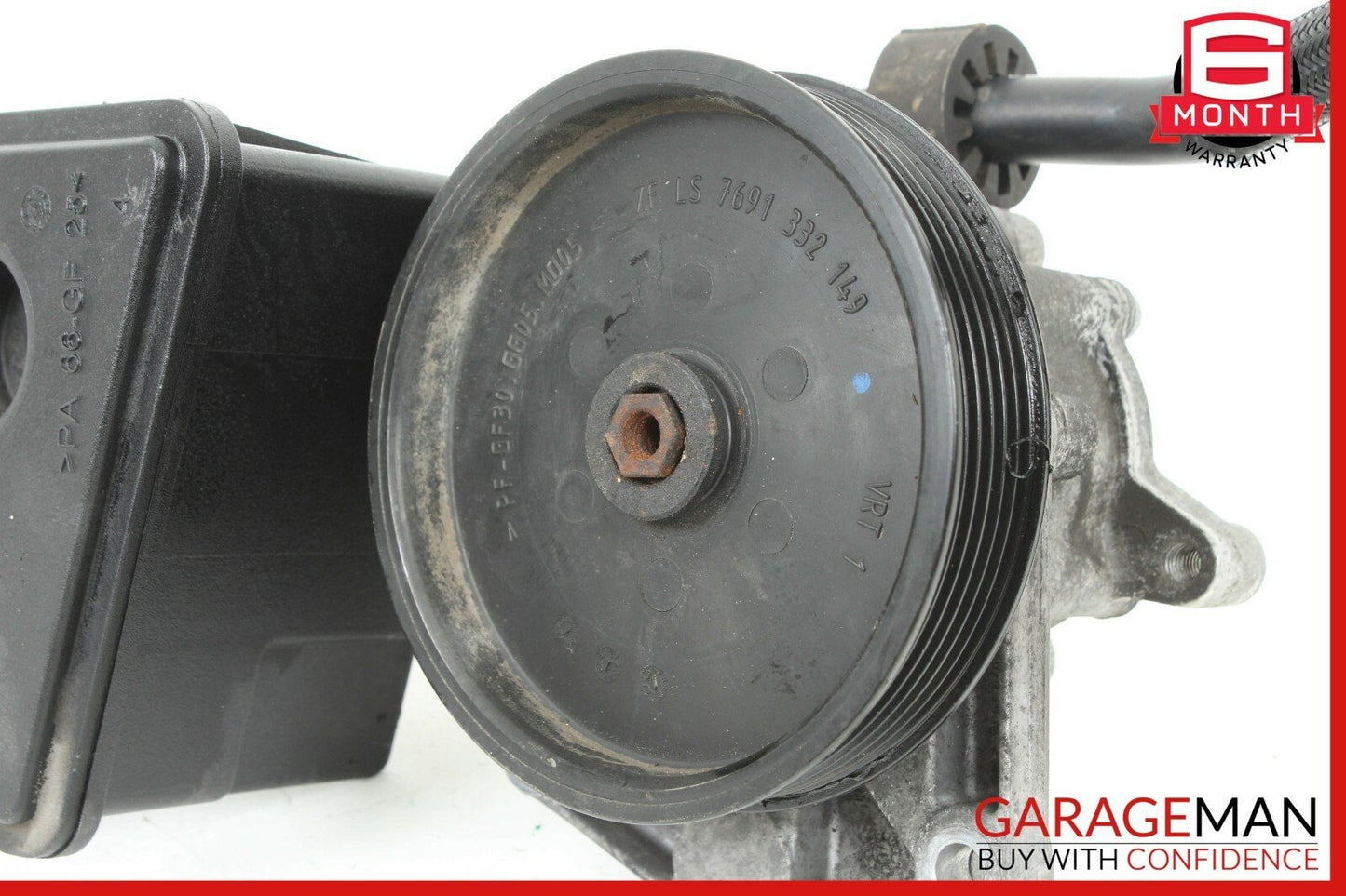 06-09 Mercedes W211 E350 E550 CLS550 Power Steering Pump Reservoir OEM