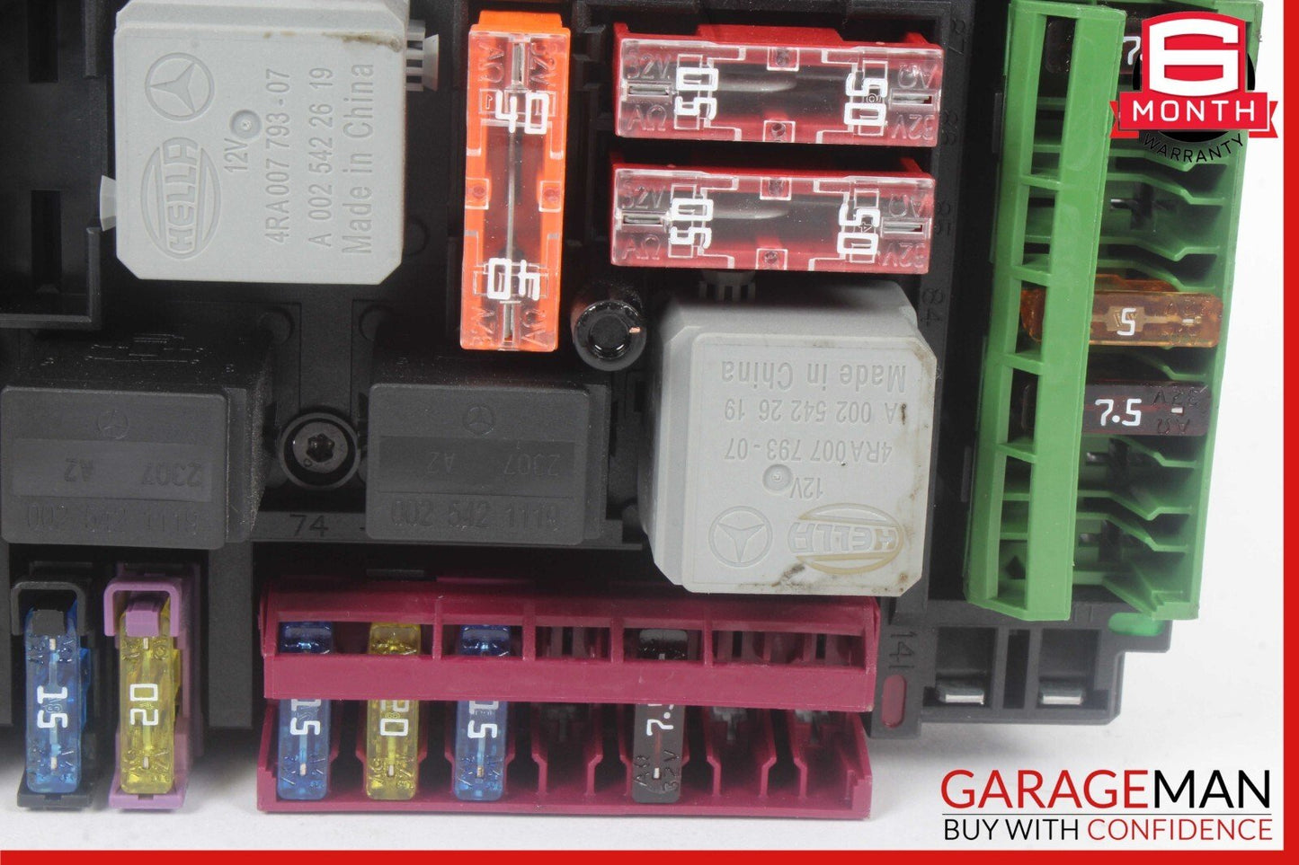 10-18 Mercedes W212 E350 E63 AMG Rear Fuse Relay Box SAM Signal Acquisition OEM