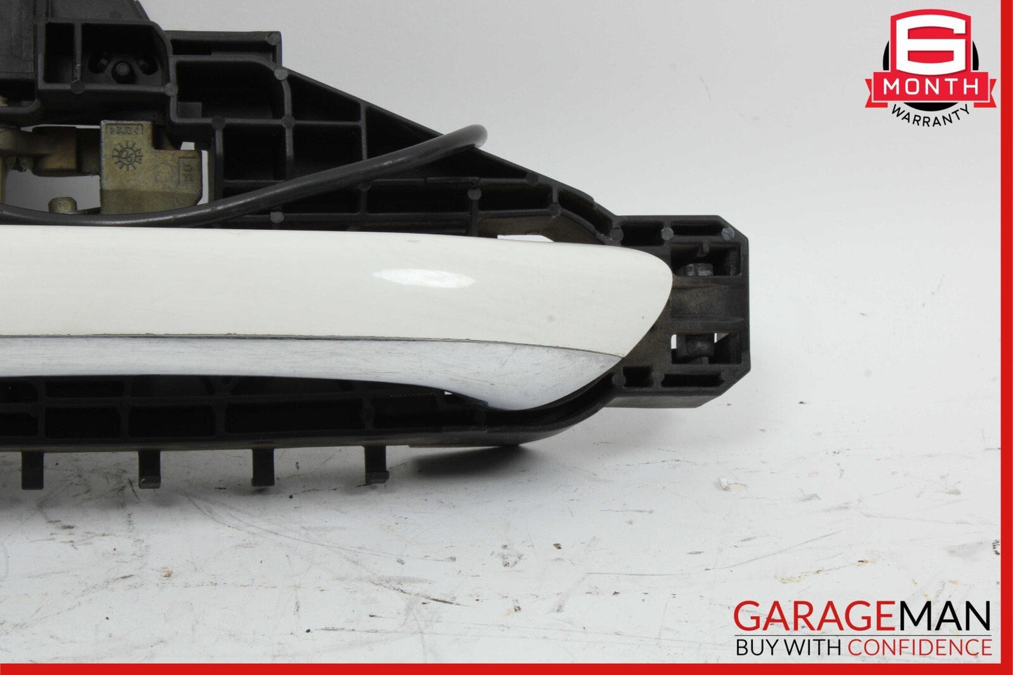 06-13 Mercedes W251 R500 ML350 Front Left Driver Side Exterior Door Handle OEM