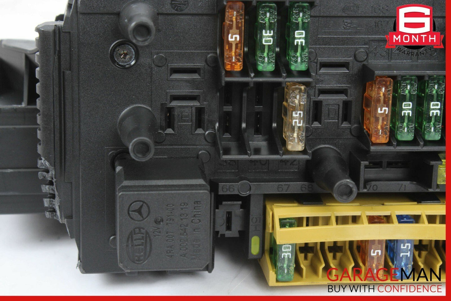 12-14 Mercedes W204 C250 C350 C63 AMG Rear SAM Fuse Box Relay Module Assembly