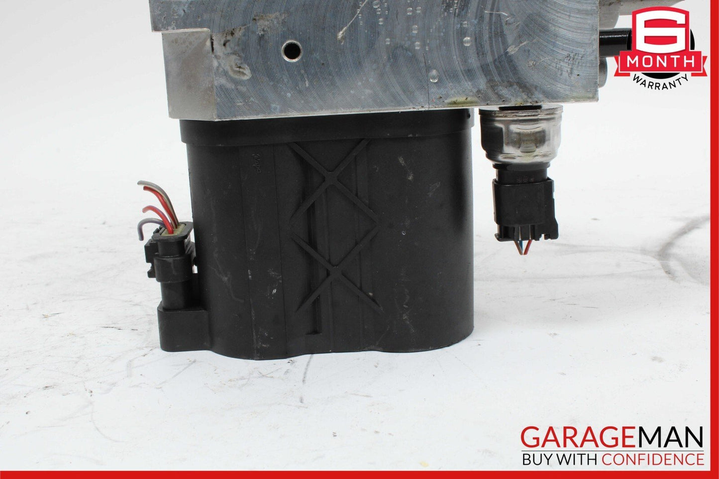 07-14 Mercedes W221 S63 Rear Hydraulic Valve Block Suspension Pump OEM