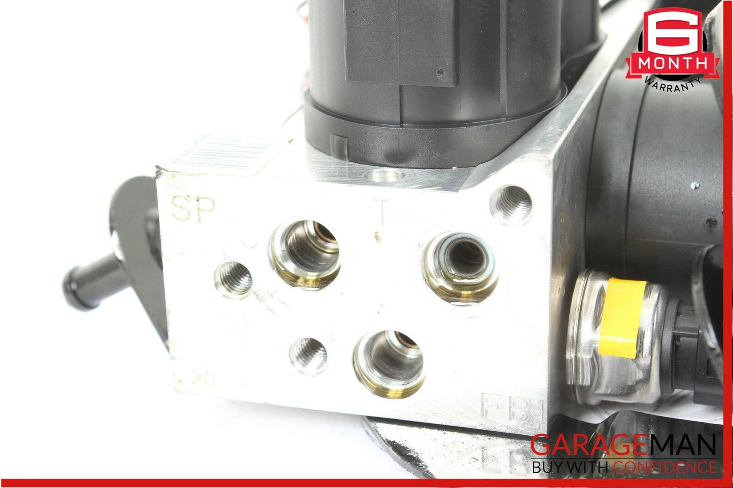 07-13 Mercedes CL550 S550 ABC Rear Hydraulic Valve Block Suspension Pump Bracket