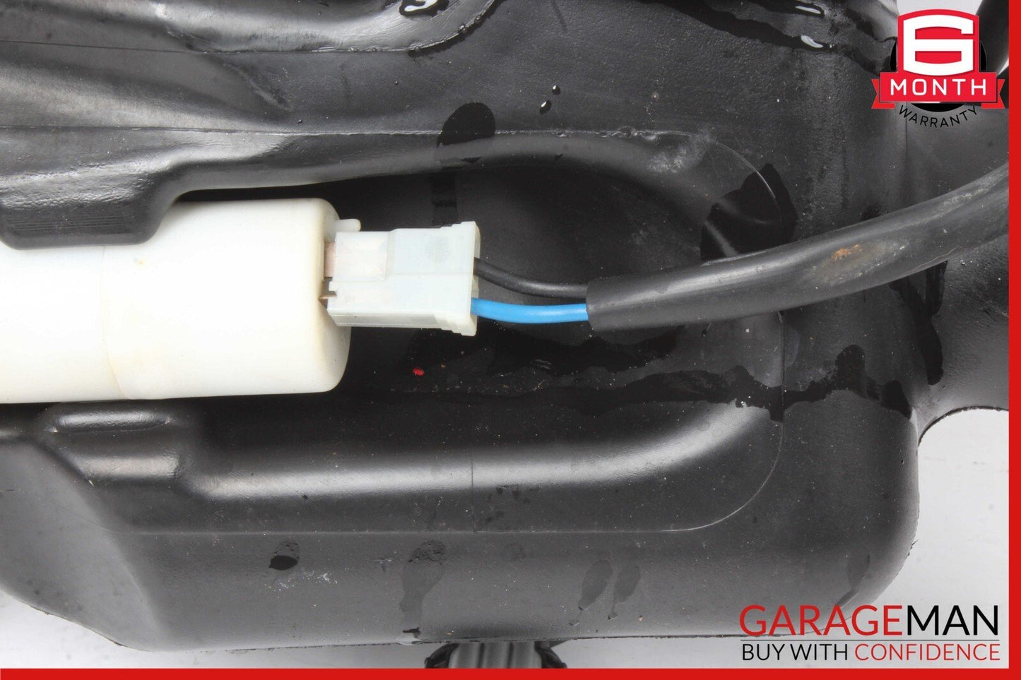 08-19 Maserati GranTurismo S M145 Headlight Windshield Washer Bottle Tank