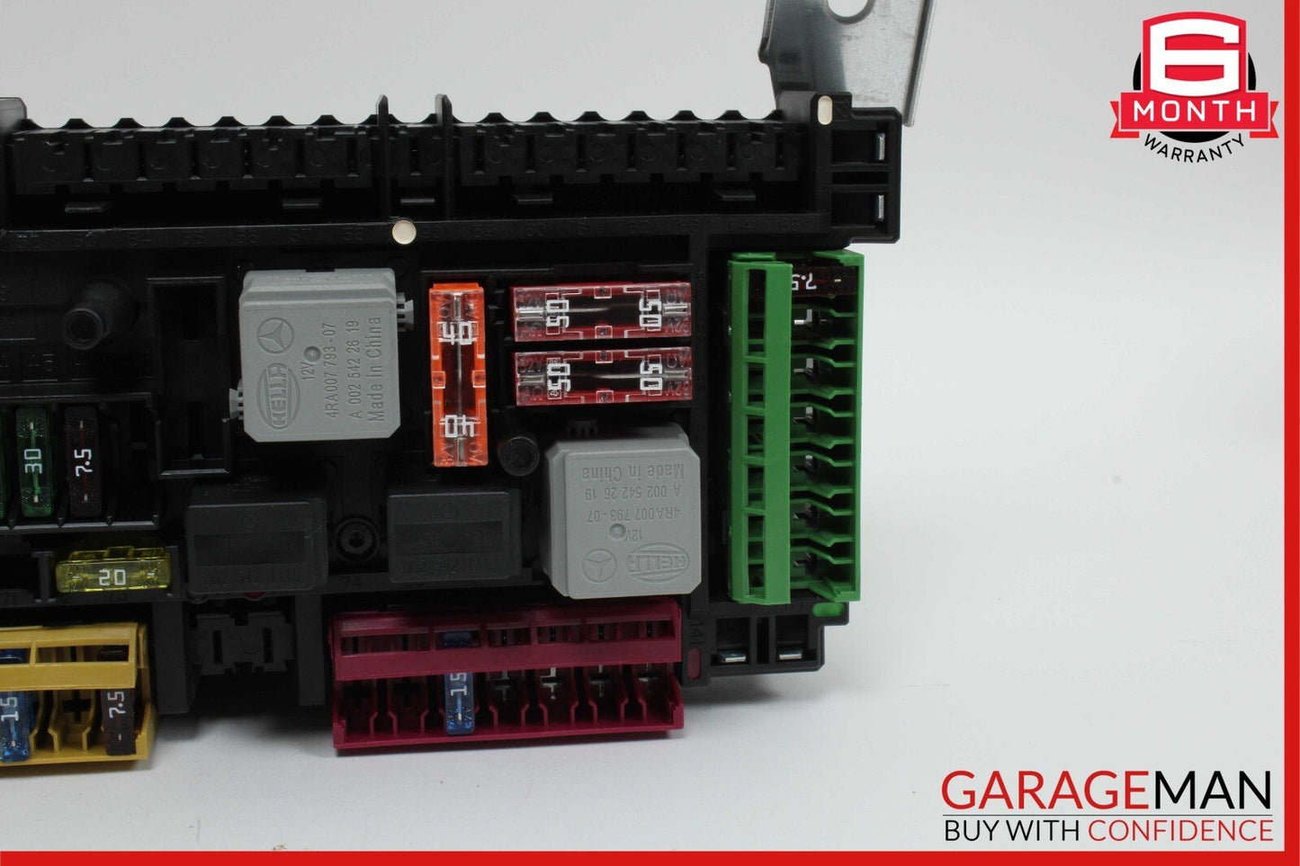 12-14 Mercedes W204 C250 C350 C63 AMG Rear SAM Module Relay Fuse Box Assembly