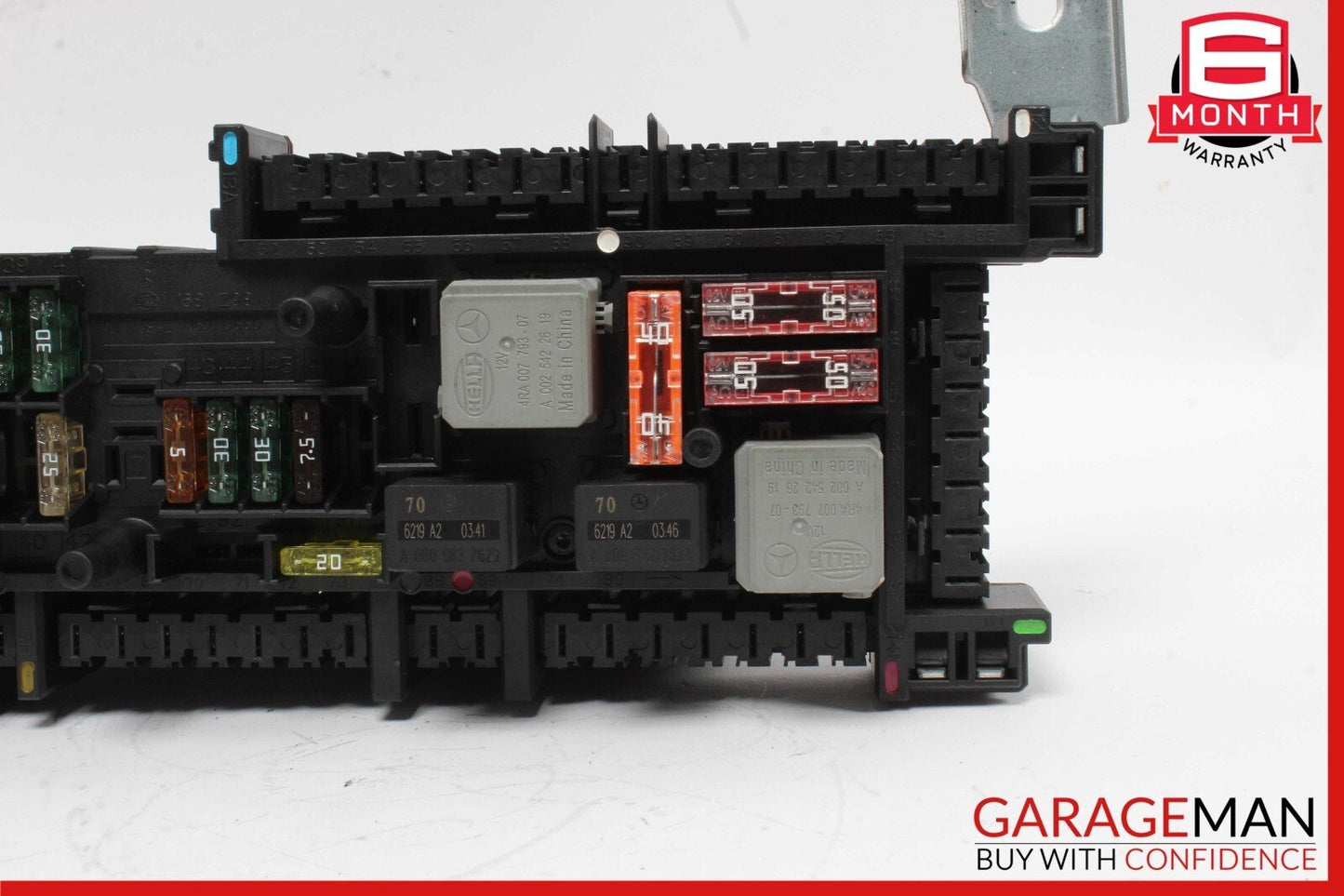 12-14 Mercedes W204 C250 C63 AMG Rear SAM Module Relay Fuse Junction Box Assy