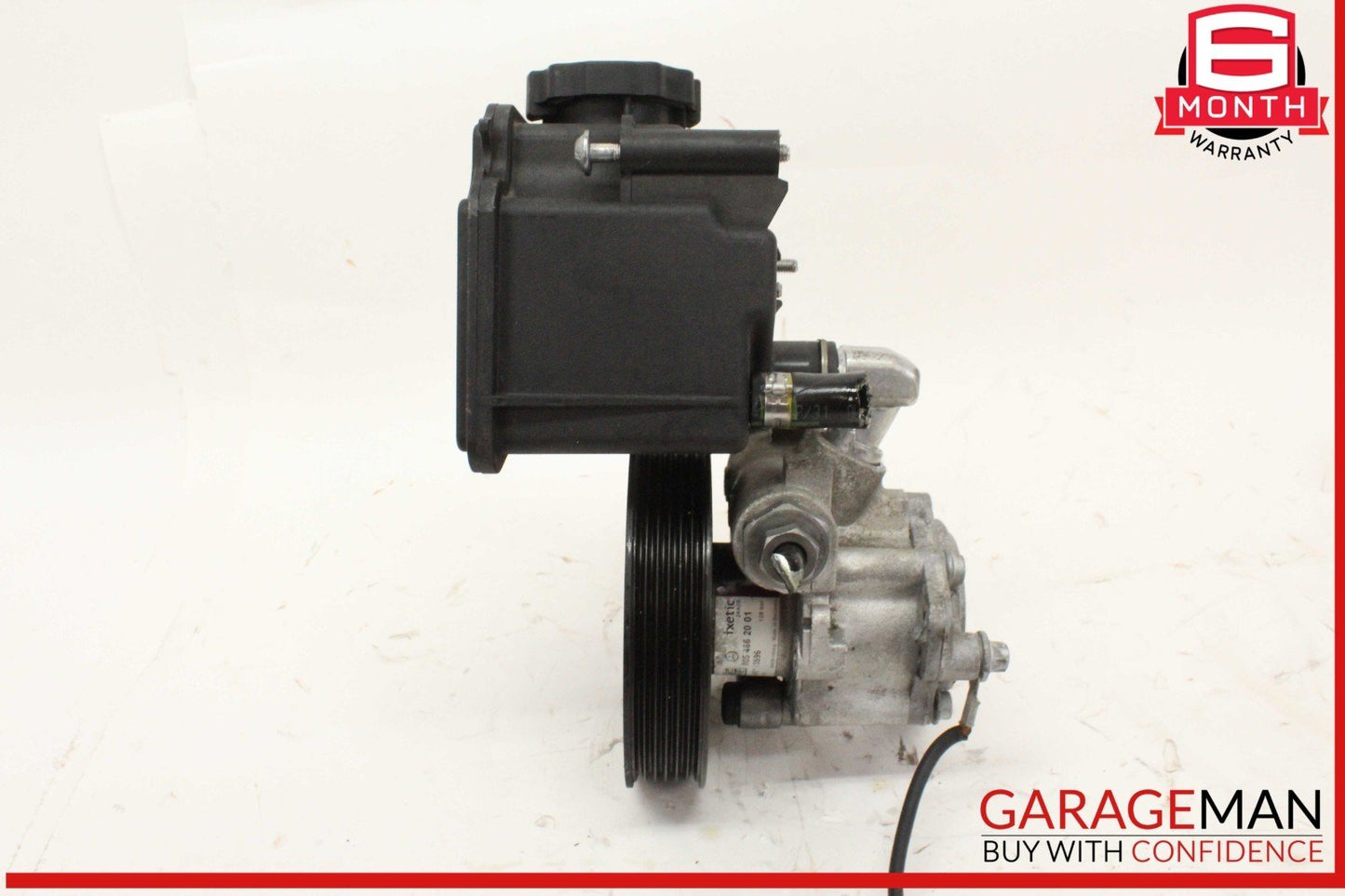 06-09 Mercedes W221 S550 CLS550 E550 Power Steering Pump Reservoir Assembly OEM
