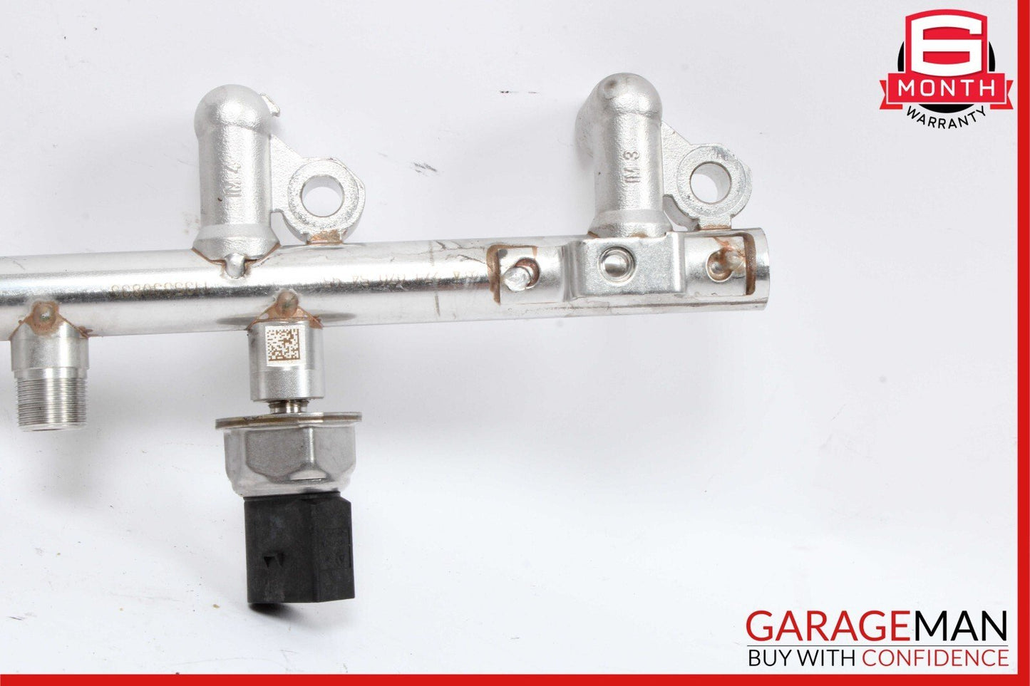 12-15 Mercedes W204 C250 SLK250 M271 Fuel Injector Rail Line 2710705495 OEM