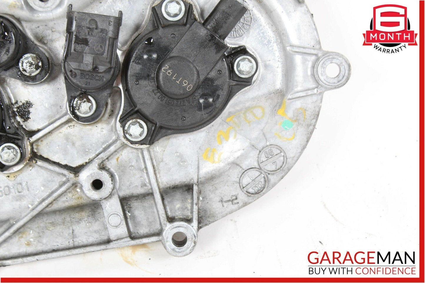 06-10 Mercedes E350 R350 S550 Front Right Side Engine Timing Chain Cover Plate