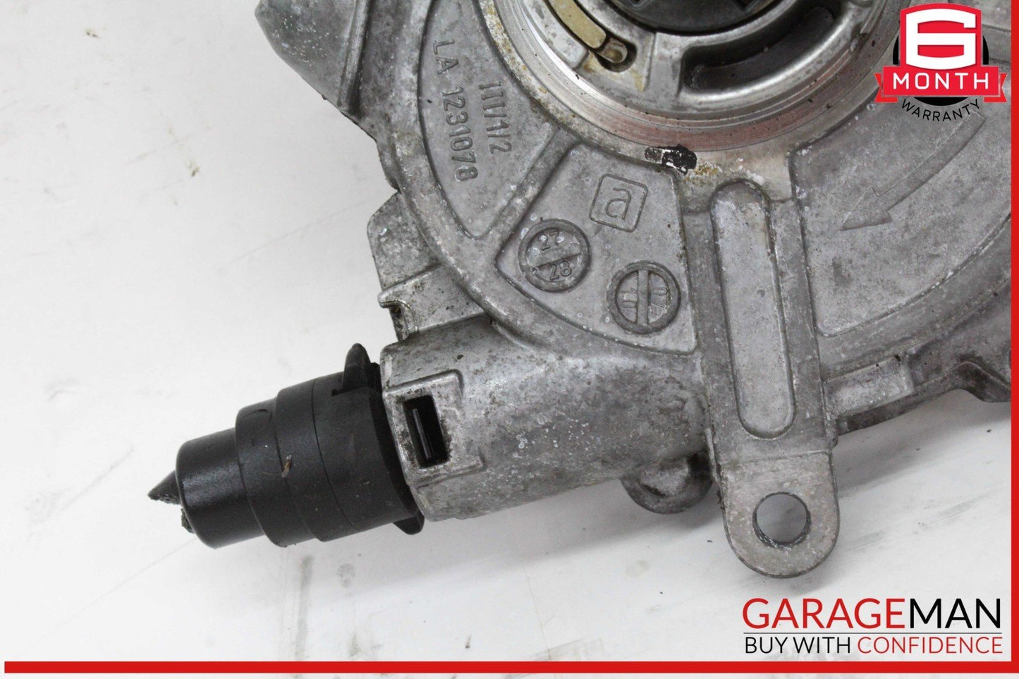 06-11 Mercedes W204 C300 Engine Motor Brake Vacuum Pump 2722300565 OEM