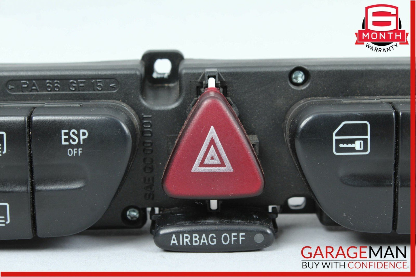 01-04 Mercedes W209 CLK500 C240 Hazard Light Control Switch 2038216279 OEM