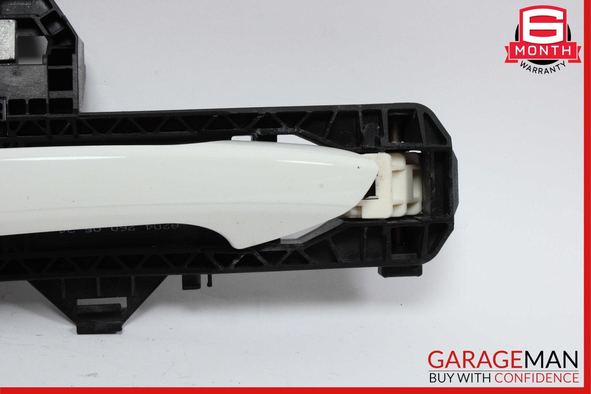 08-11 Mercedes W204 C300 4MATIC Front Left Driver Side Exterior Door Handle OEM