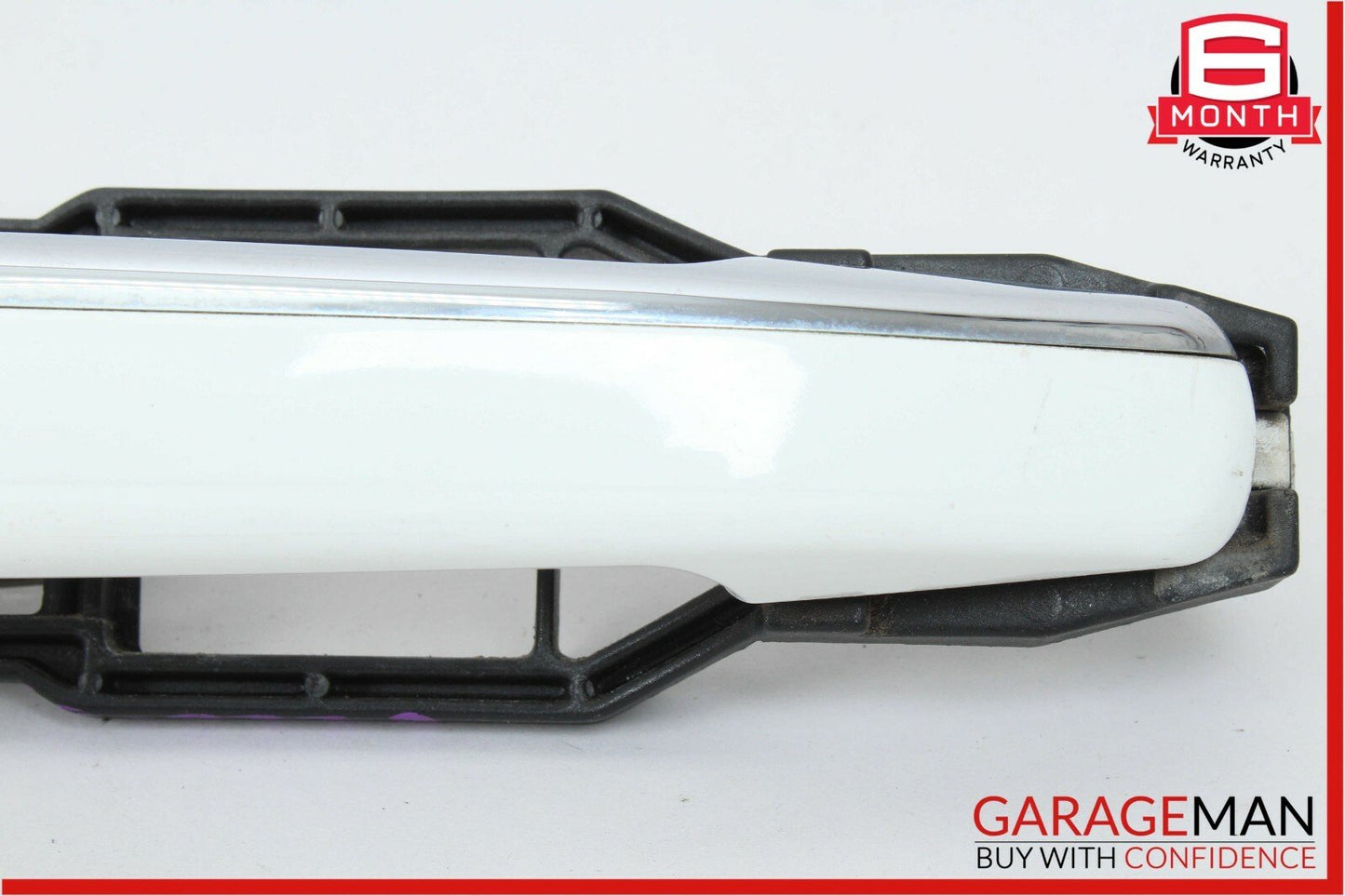 98-02 Mercedes W210 E320 Front Right Passenger Side Exterior Door Handle White